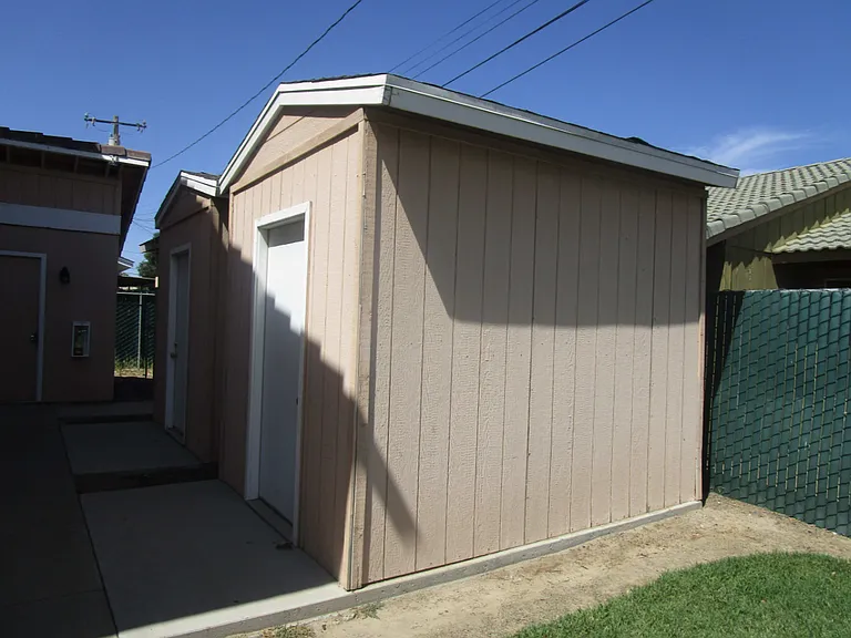 1061 N White St #C — Photo 12