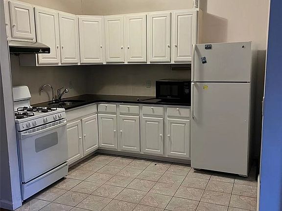 5th image of 5917 Xenia St