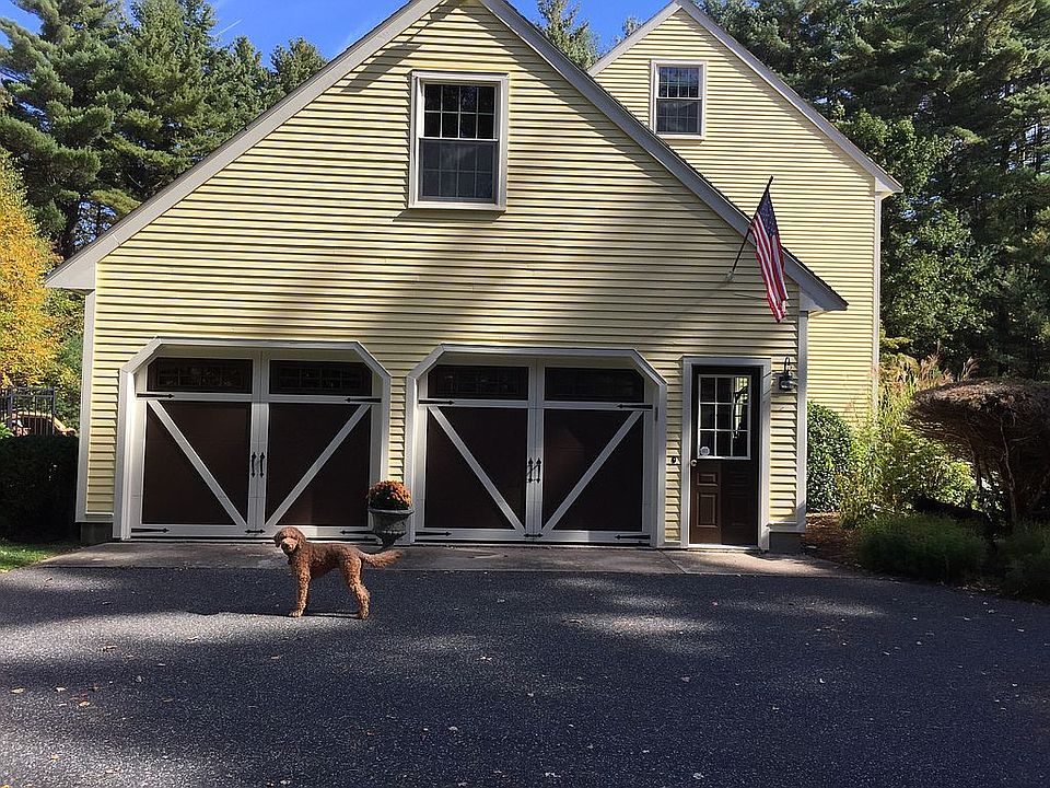 2nd image of 55 Hanlon Rd
