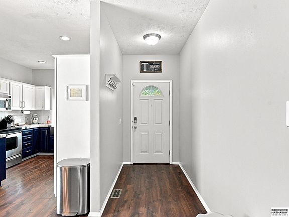 4th image of 18047 Sunridge St