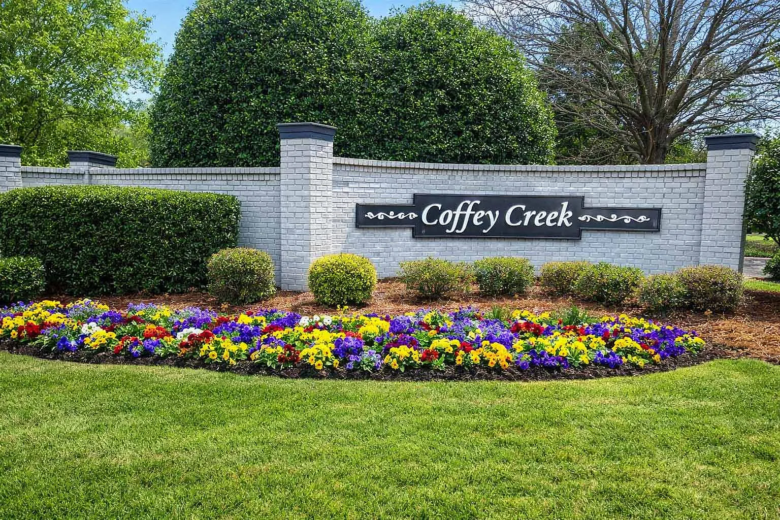 Coffey Creek Apartments — Photo 1