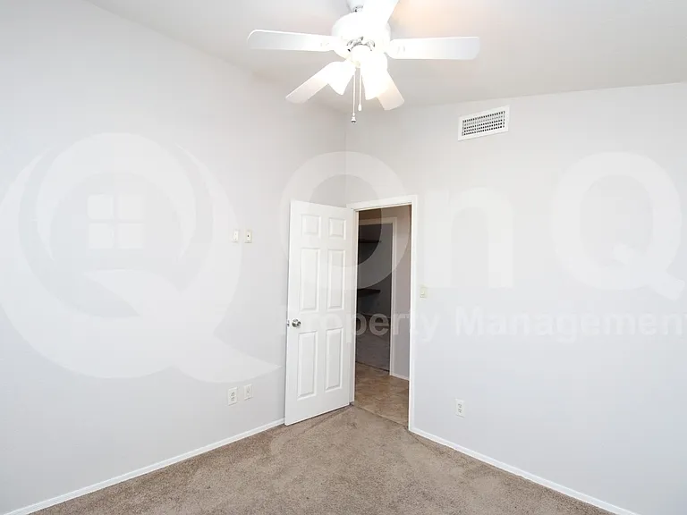 14666 N 90th Ln — Photo 6