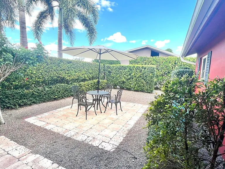 4836 Napoli Dr #4836 — Photo 10