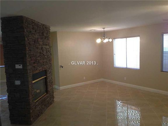 5th image of 3933 W Irvin Ave