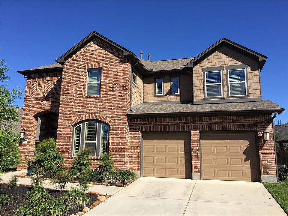 1st image of 155 Hearthshire Ct
