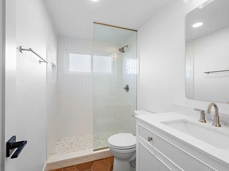 213 Avenida Lobeiro — Photo 12