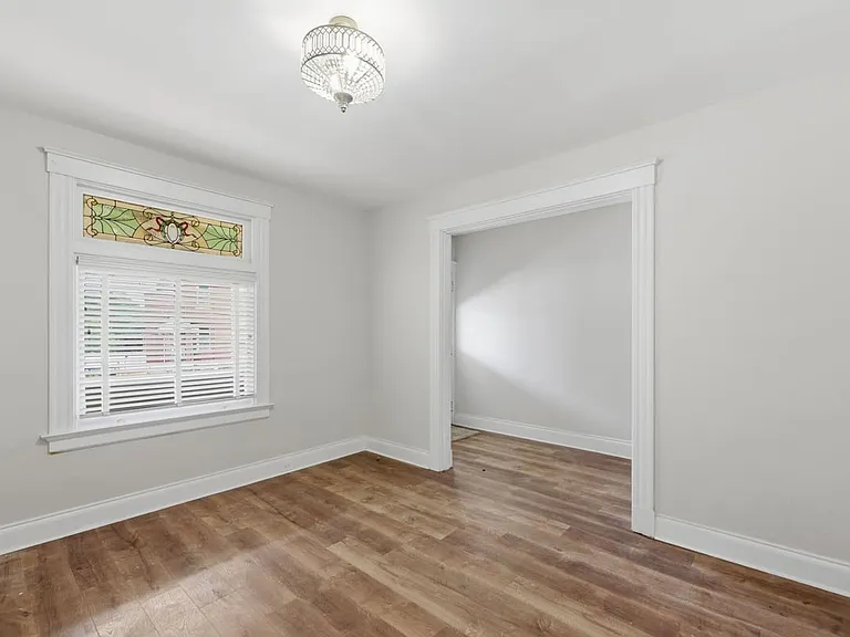 344 Helen St #1 — Photo 7
