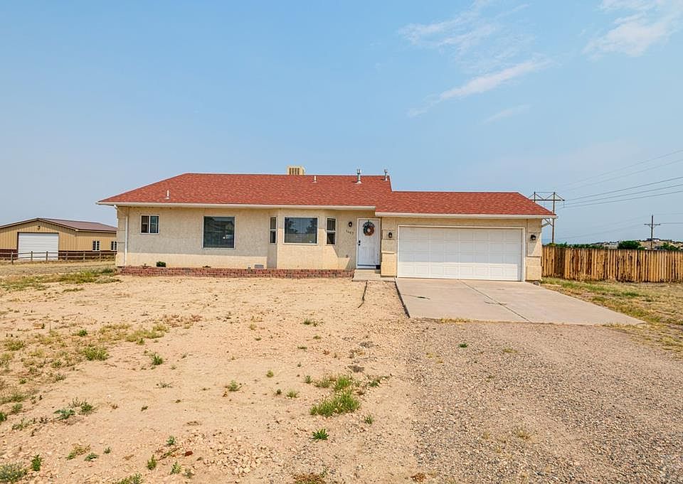 1st image of 1467 W Plaza De Los Leones Dr
