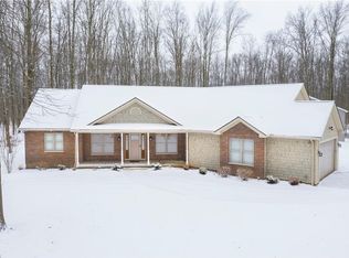 36633 Law Rd, Grafton, OH 44044