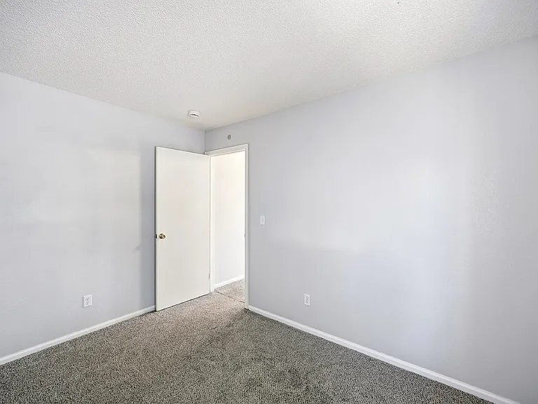 4859 Joplin Ct — Photo 18