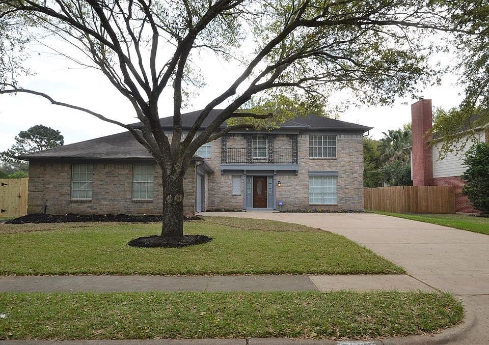 1st image of 7907 Myrtle Ln