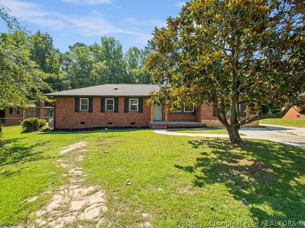 1846 Cascade St, Fayetteville, NC 28301