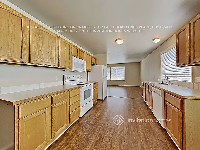13732 SE 275th Pl — Photo 7