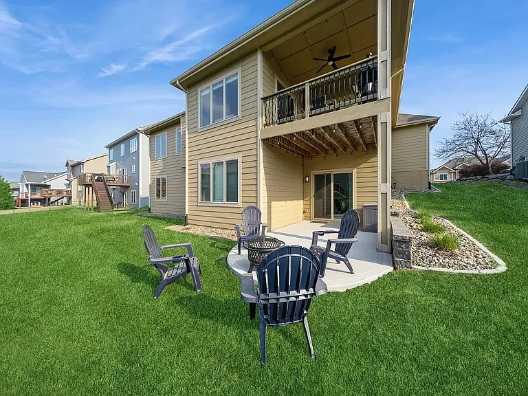 16035 Northpark Dr — Photo 22
