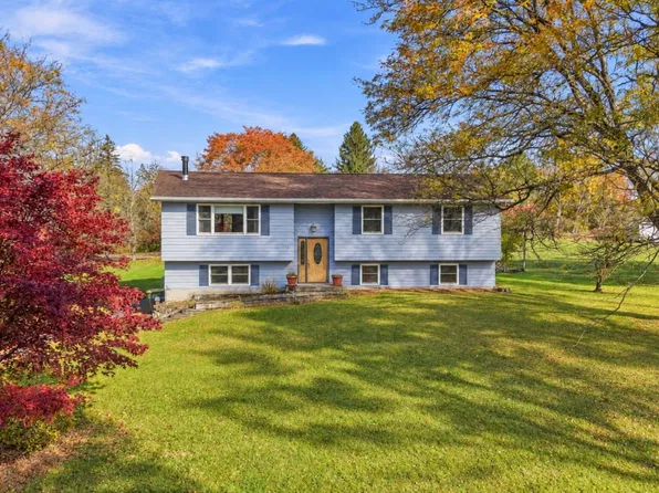 7 Edwin Ln, Binghamton, NY 13901