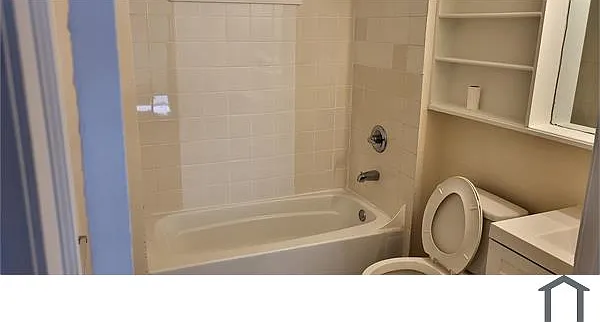 3 bed, 1025 sqft, $2,200 — Photo 2