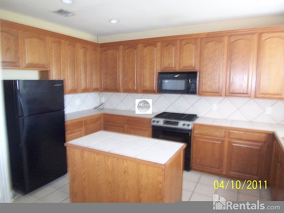 4th image of 12584 Woodland Hill Dr