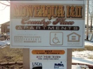 105-205 W Birch St #105, Moweaqua, IL 62550