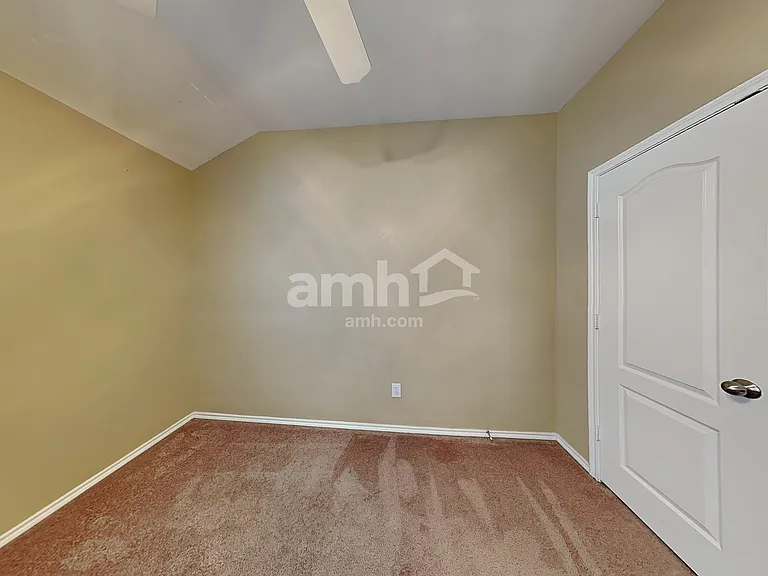 2729 Lone Ranger Trl — Photo 15