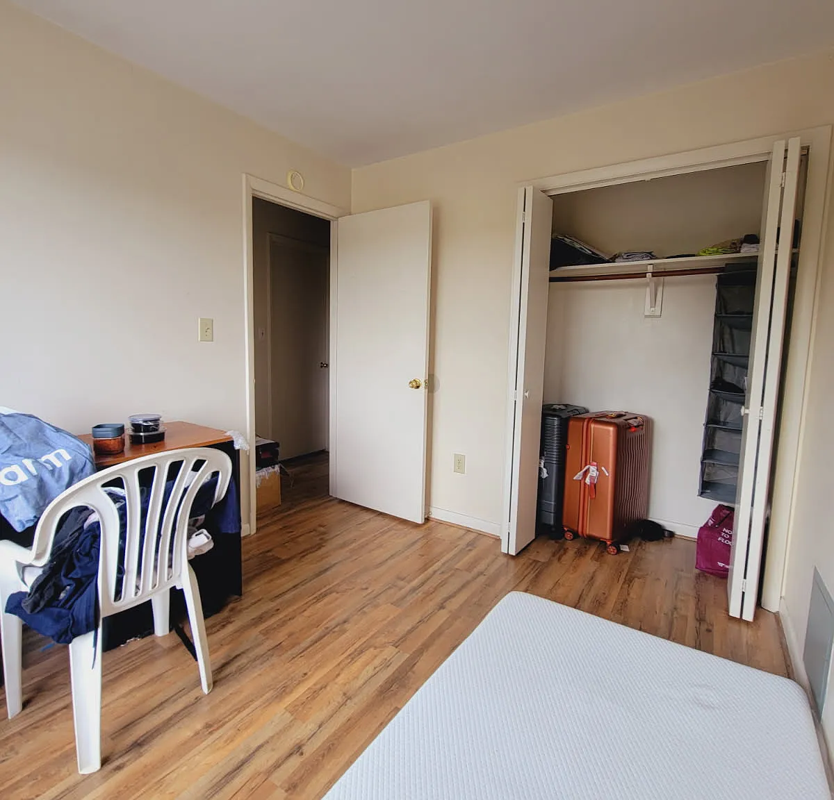 1203 University Ter — Photo 3