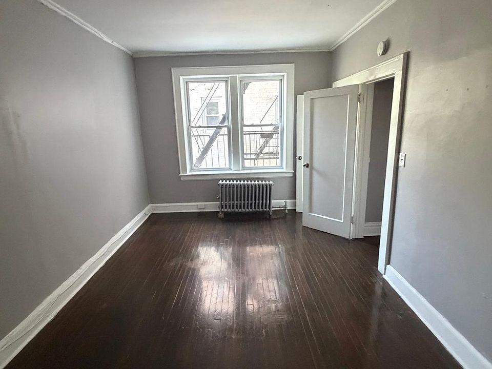 1st image of 999 Stuyvesant Ave #8