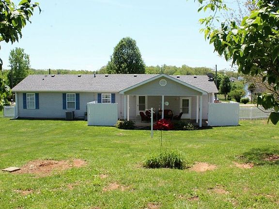 4th image of 172 Manley Ave