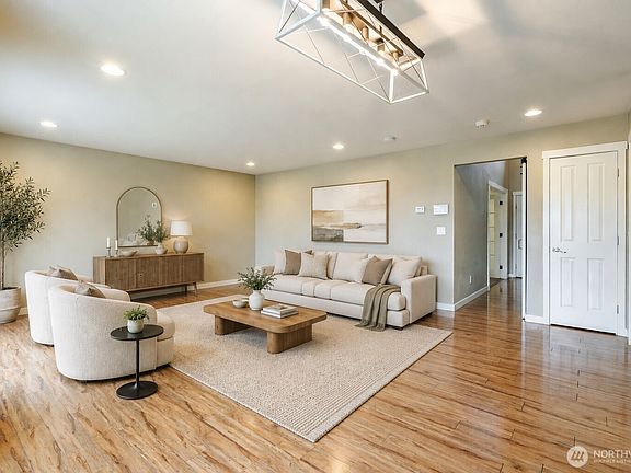 5th image of 8365 Pheasant Drive