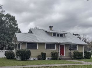 825 N Jefferson St, Perry, FL 32347