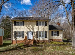 7708 Ritter Dr, Charlotte, NC 28270