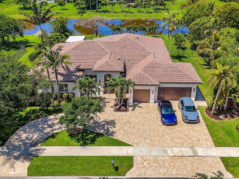 1st image of 4377 SW 140th Avenue