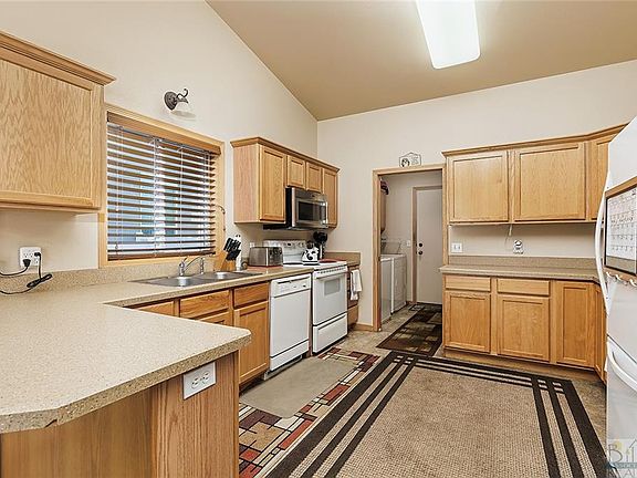2nd image of 3865 Avenue C