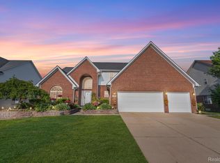 32001 Groat Blvd, Rockwood, MI 48173