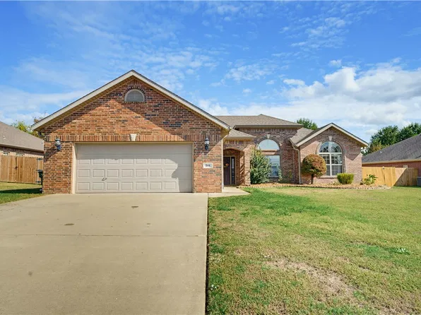 544 N Timeless Dr, Fayetteville, AR 72704