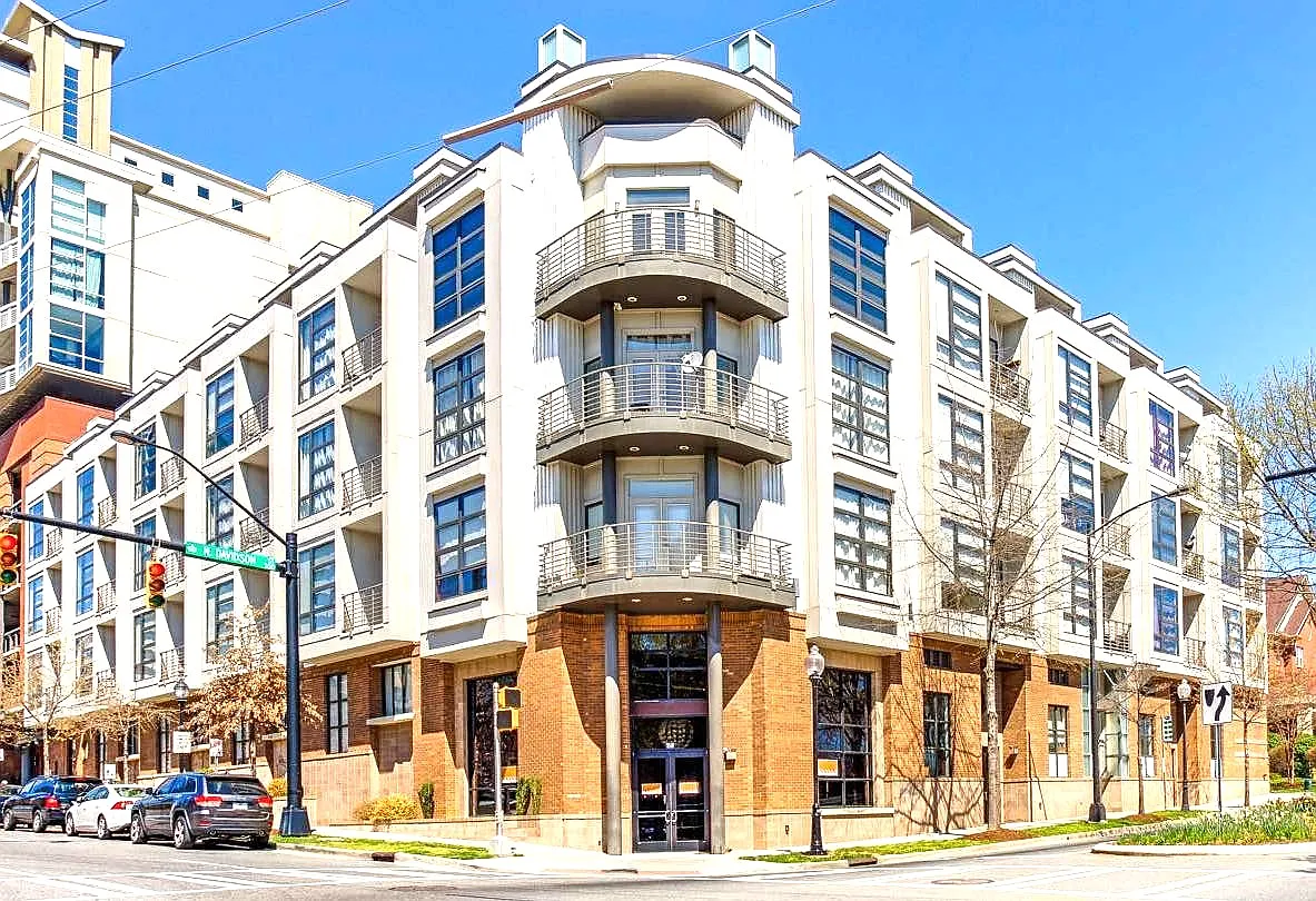 1 bed, 500 sqft, $1,295 — Photo 1