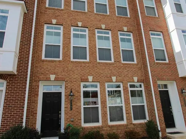 9447 Canonbury Sq, Fairfax, VA 22031