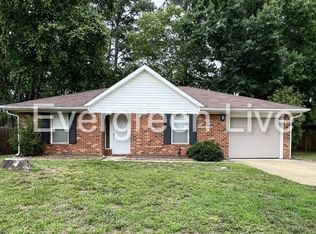 119 Pembroke Ct, Raeford, NC 28376