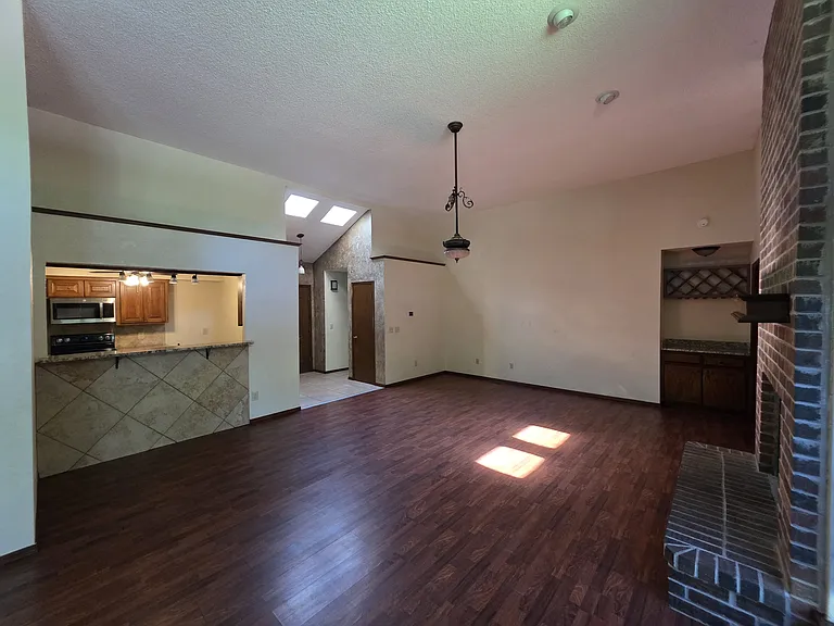 1804 Godhania Rd — Photo 8