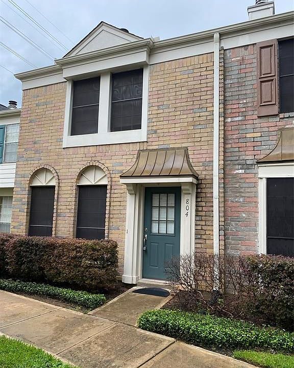 1st image of 2810 Grants Lake Blvd