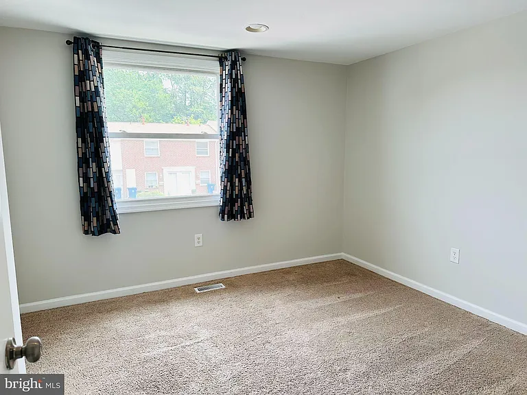 34 Carroll View Ave #34 — Photo 9