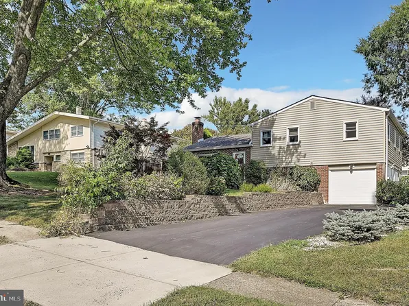 608 Gawain Rd, Plymouth Meeting, PA 19462