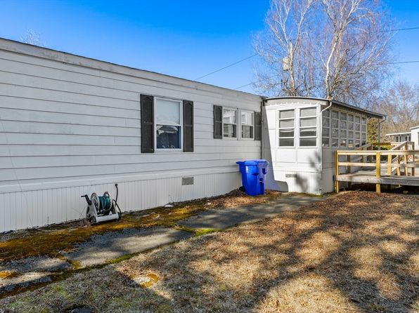 26 Thayer Dr, Taunton, MA 02780