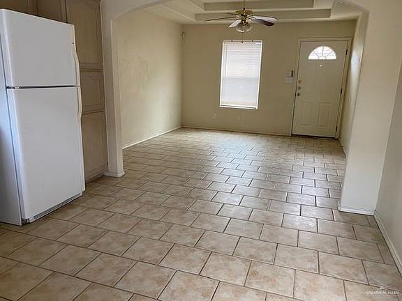 4th image of 3823 W Faith Hill St
