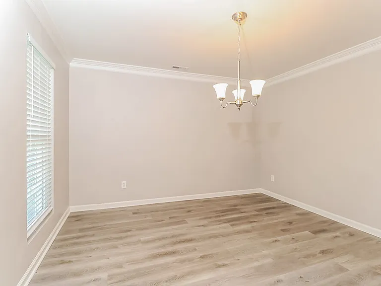 9802 Steele Meadow Rd — Photo 7