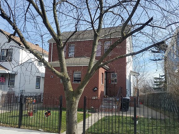 2nd image of 196-02 122nd Ave