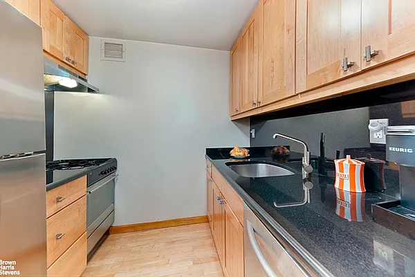 Sold by Brown Harris Stevens | media 9