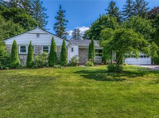 52 Seacord Rd, New Rochelle, NY 10804