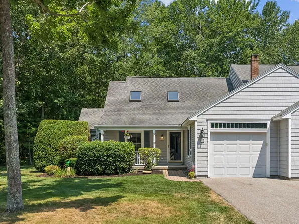 12 Oxford Court #12, Kennebunk, ME 04043