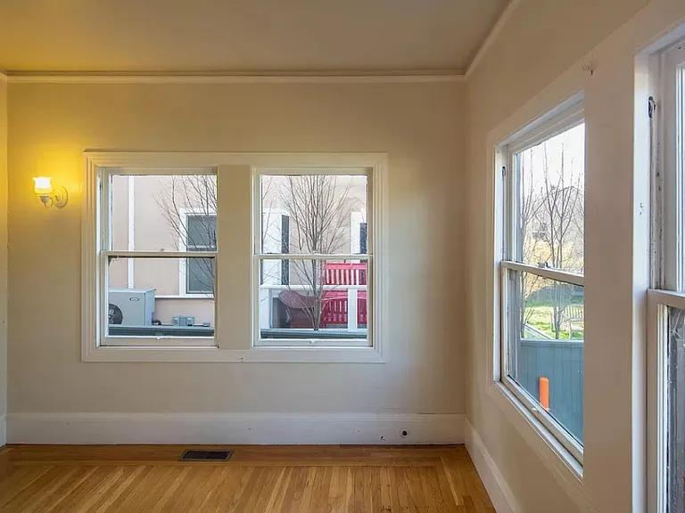 2720 College Ave #2 — Photo 12