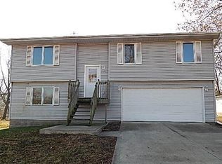 2745 NE 44th Ave, Des Moines, IA 50317