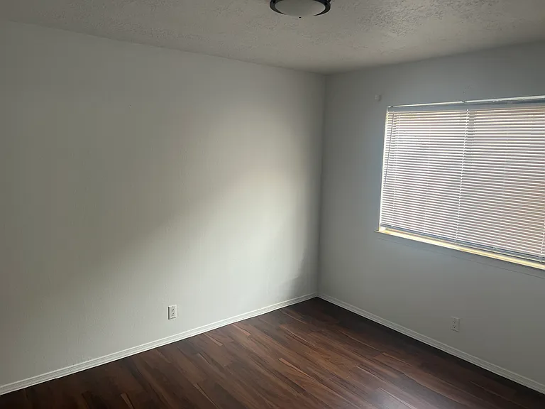 Just Renovated 2 Bed / 2 Bath Tucked Back in a Queit Foothills 4-Plex — Photo 27